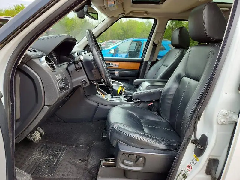 2013 LAND ROVER LR4 HSE LUXURY  