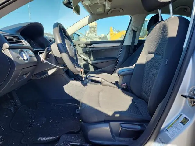 2014 VOLKSWAGEN PASSAT S  