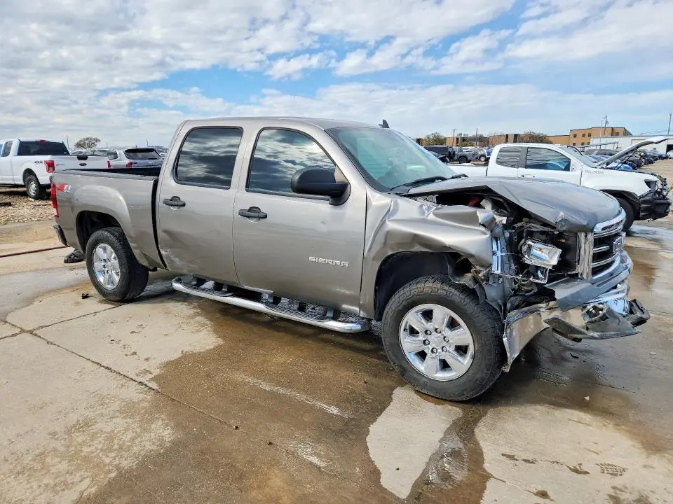 2013 GMC SIERRA K1500 SLE  