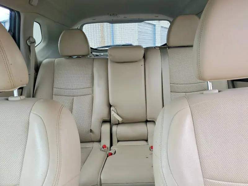 2015 NISSAN ROGUE SL  