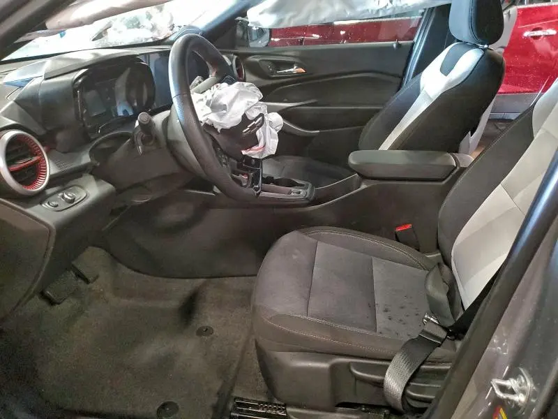 2025 CHEVROLET TRAX 1RS  