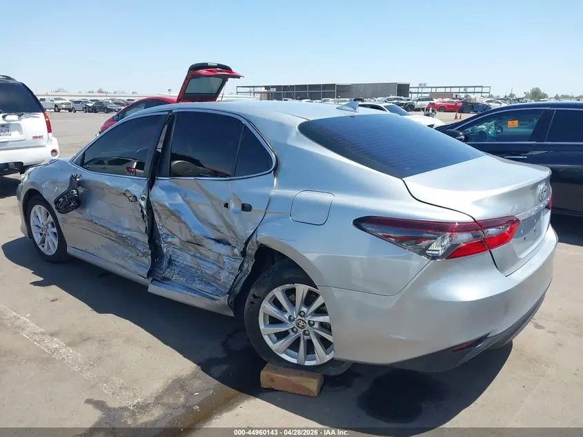 2022 TOYOTA CAMRY LE