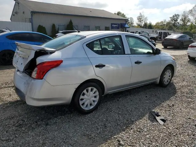 2017 NISSAN VERSA S  