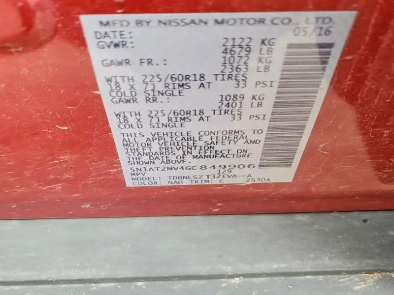 2016 NISSAN ROGUE SL  