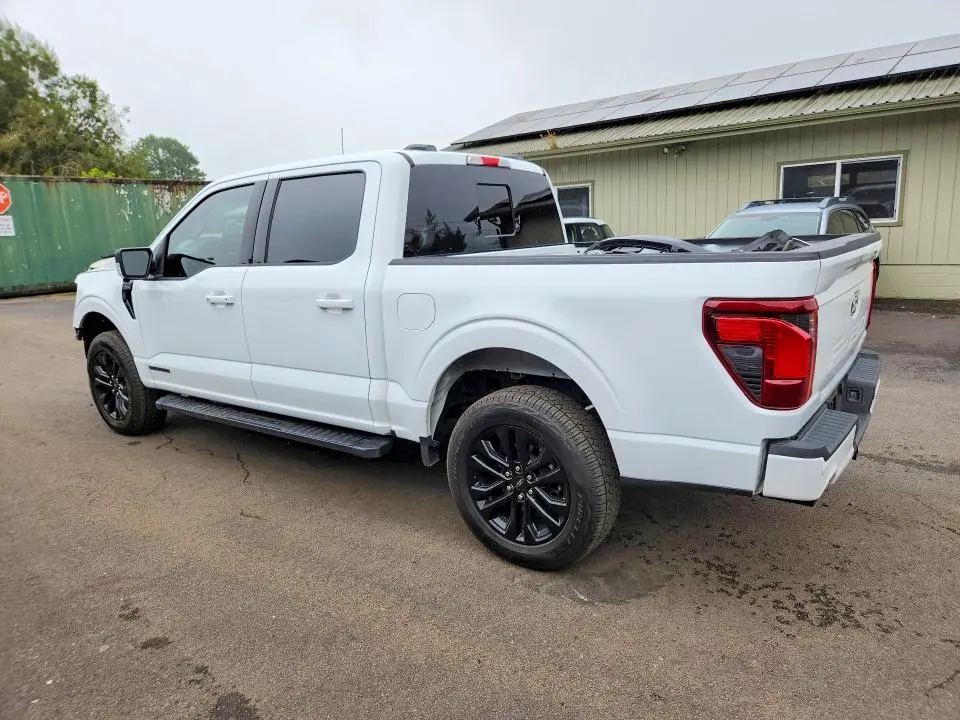 2025 FORD F150 XLT  