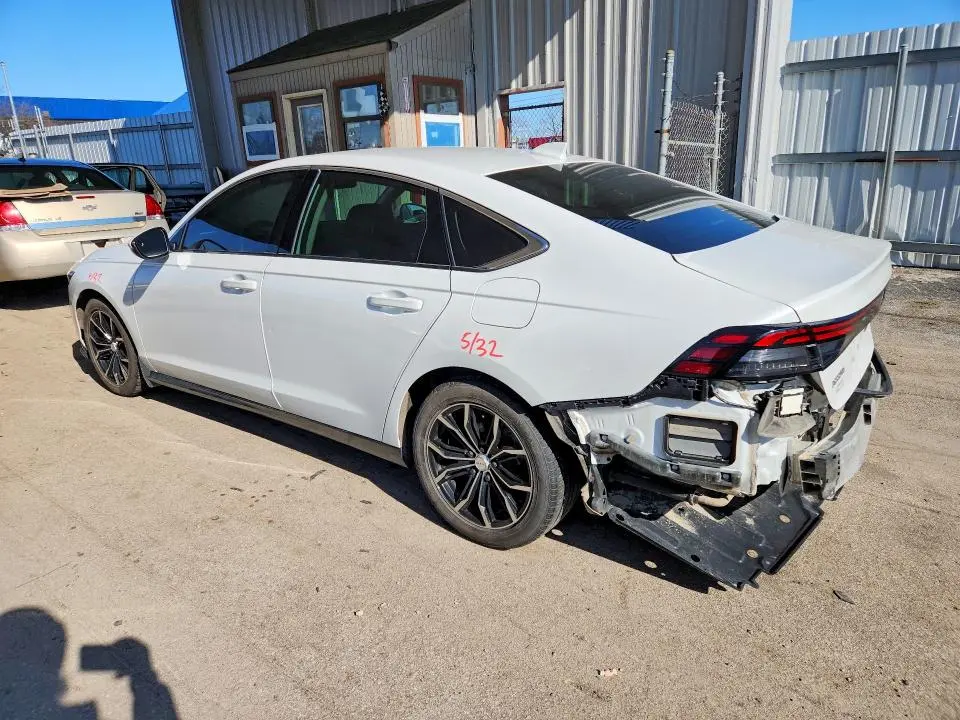 2023 HONDA ACCORD TOURING HYBRID  