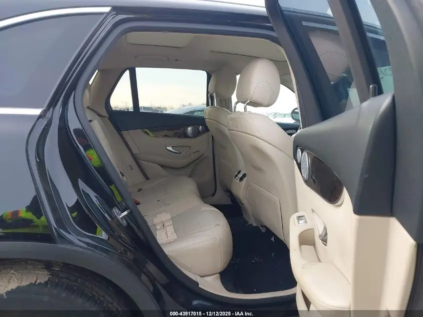 2018 MERCEDES-BENZ GLC 300 4MATIC