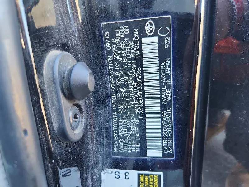 2014 TOYOTA PRIUS V TWO  