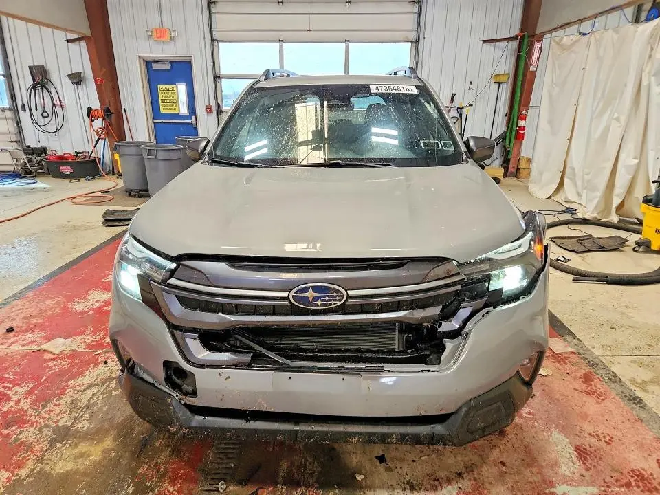 2025 SUBARU FORESTER PREMIUM  