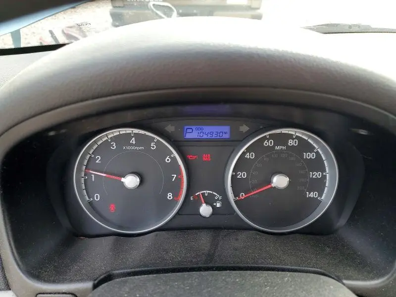 2011 HYUNDAI ACCENT GL  