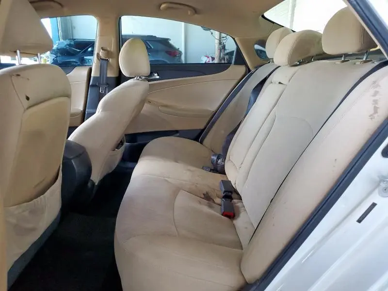 2014 HYUNDAI SONATA GLS  
