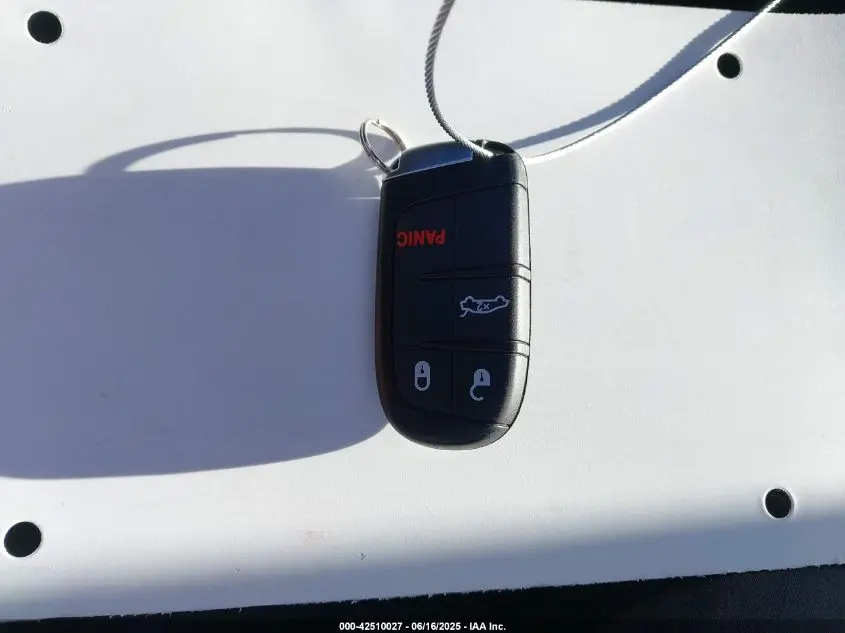2023 CHRYSLER 300 TOURING