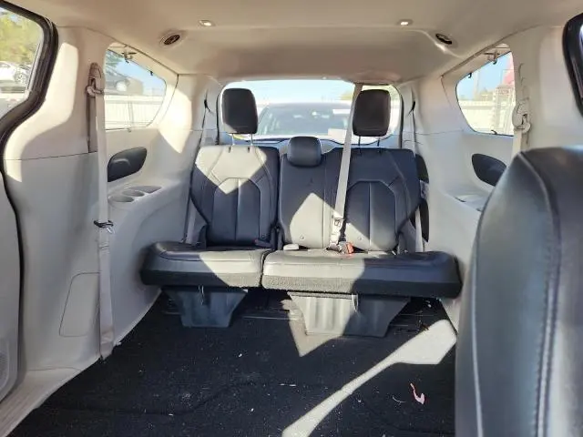 2017 CHRYSLER PACIFICA TOURING L  