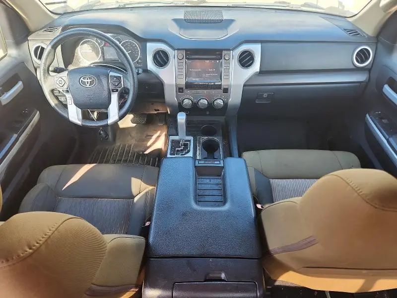 2015 TOYOTA TUNDRA SR5  