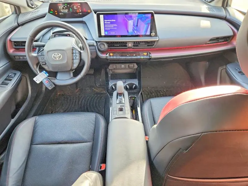 2024 TOYOTA PRIUS   