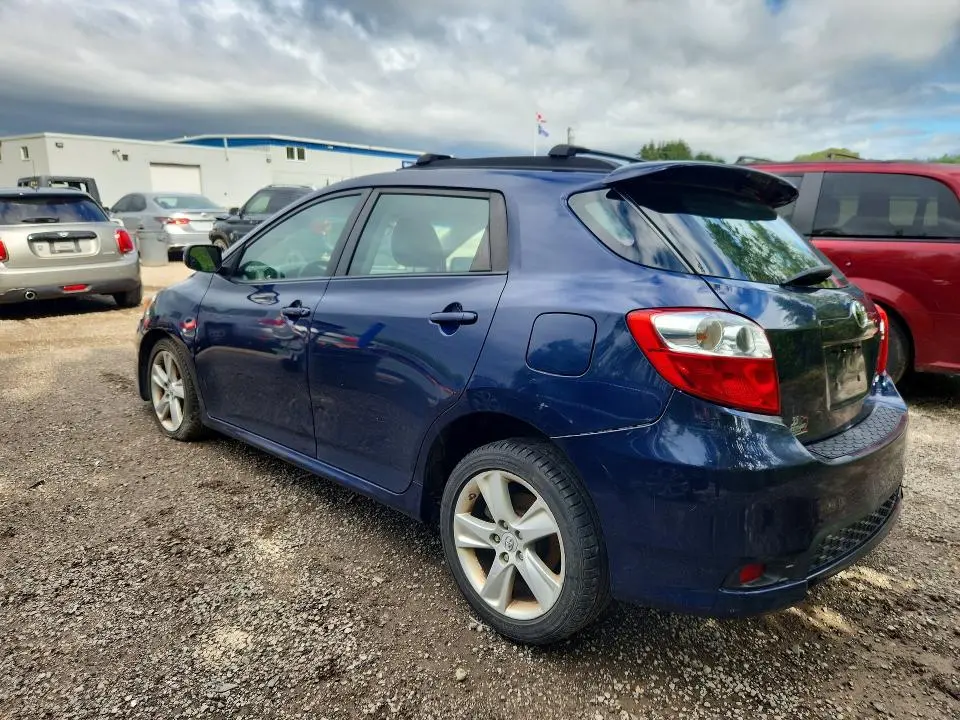 2013 TOYOTA MATRIX BASE  