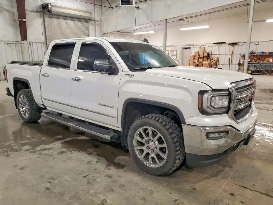 2017 GMC SIERRA K1500 SLT  
