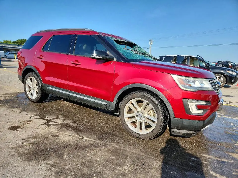 2017 FORD EXPLORER XLT  