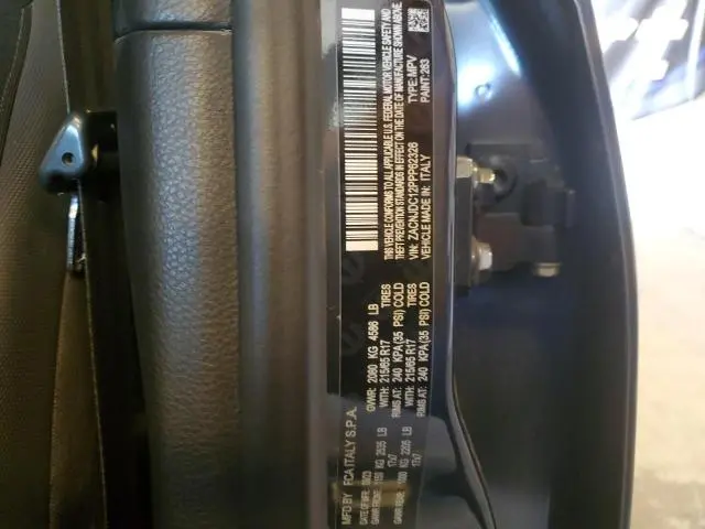 2023 JEEP RENEGADE TRAILHAWK  