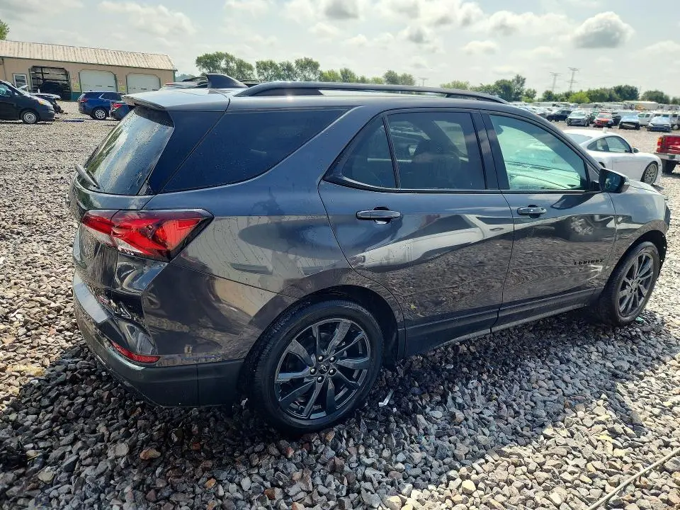 2023 CHEVROLET EQUINOX RS  