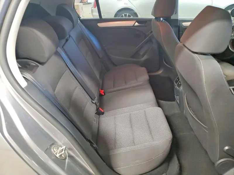 2013 VOLKSWAGEN GOLF   