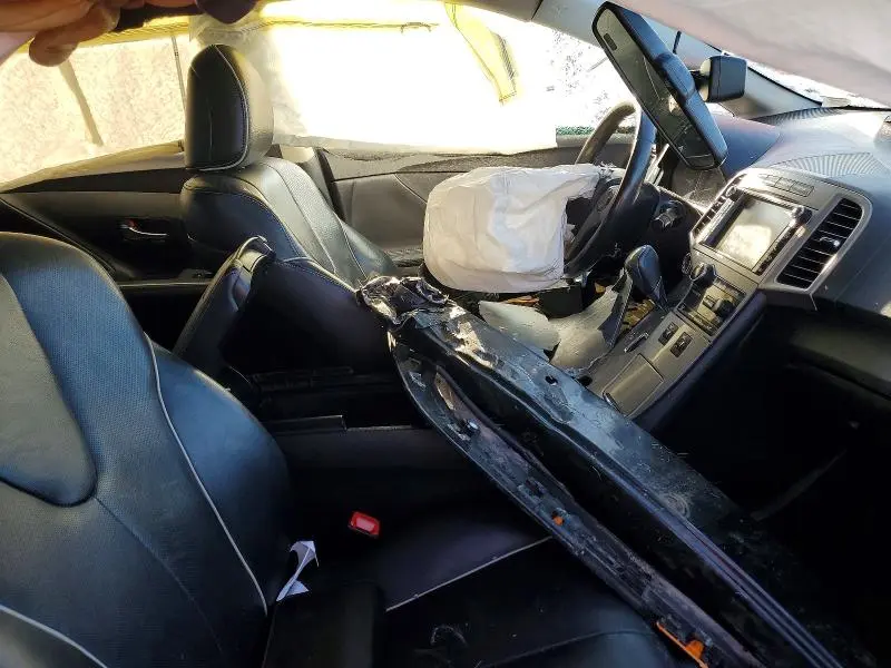 2013 TOYOTA VENZA LE  