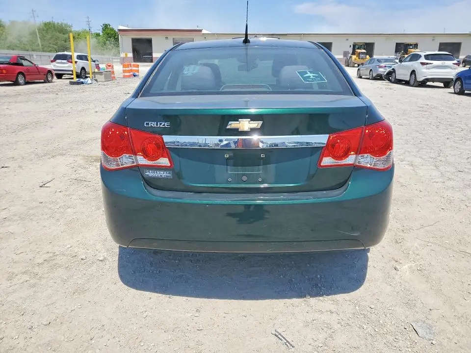 2014 CHEVROLET CRUZE LS  