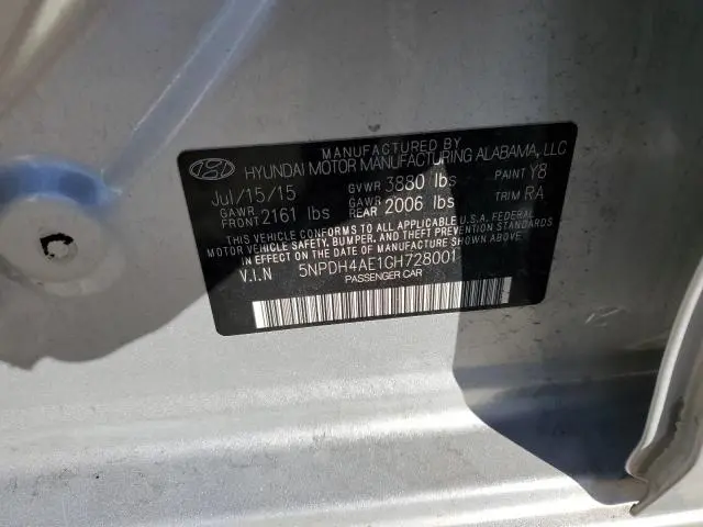 2016 HYUNDAI ELANTRA SE