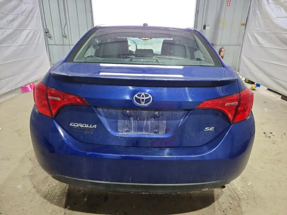 2017 TOYOTA COROLLA SE  
