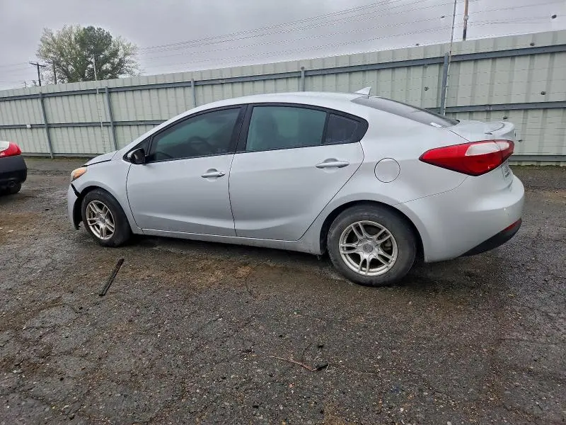 2016 KIA FORTE LX  