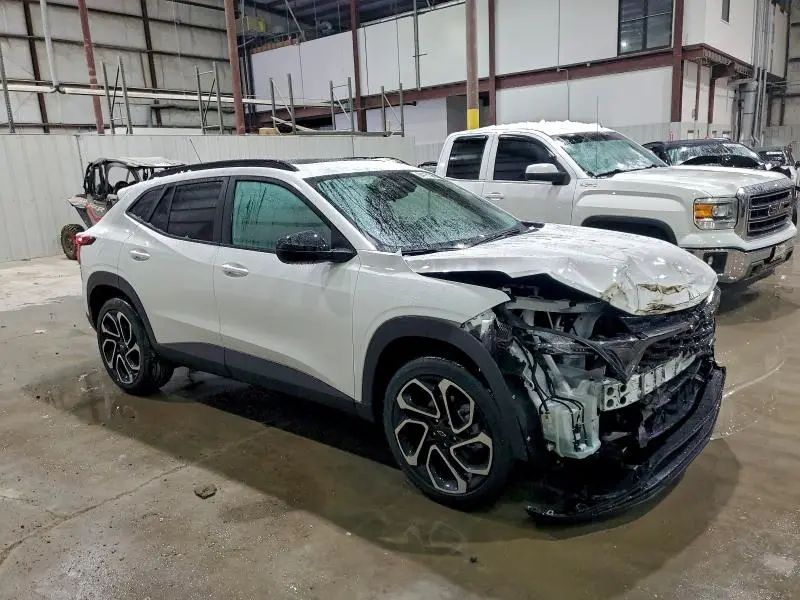 2025 CHEVROLET TRAX 2RS  