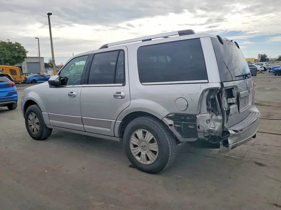 2014 LINCOLN NAVIGATOR   