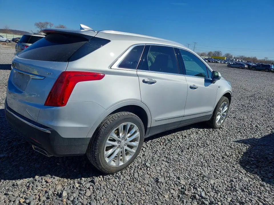 2019 CADILLAC XT5 PREMIUM LUXURY  