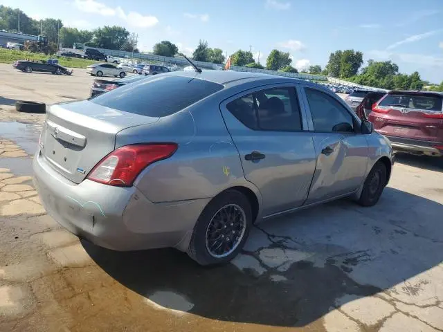 2014 NISSAN VERSA S  