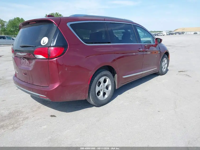 2017 CHRYSLER PACIFICA TOURING-L PLUS