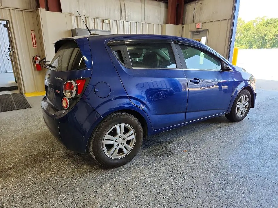 2013 CHEVROLET SONIC LT  