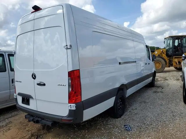 2024 MERCEDES-BENZ SPRINTER 3500  
