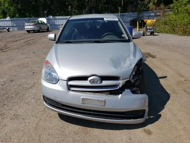 2010 HYUNDAI ACCENT SE  