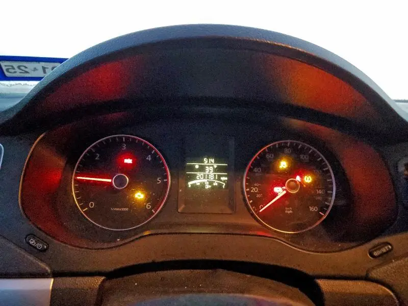 2012 VOLKSWAGEN JETTA TDI  