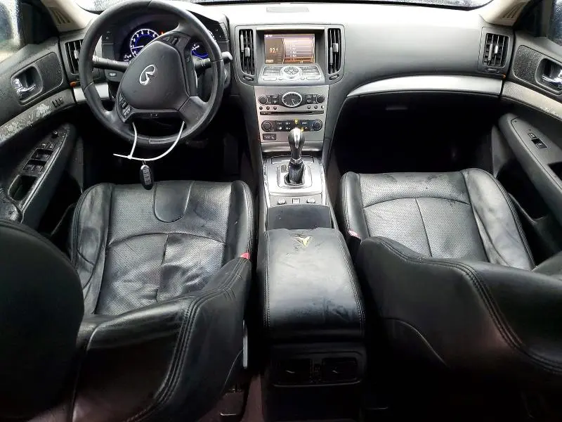 2010 INFINITI G37   