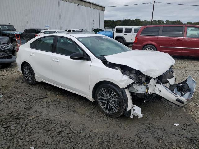 2022 KIA FORTE GT LINE