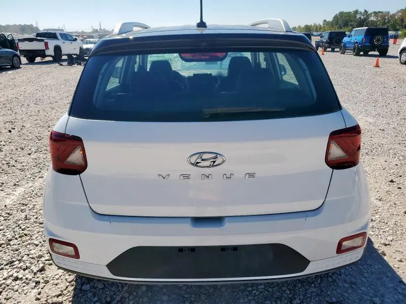 2024 HYUNDAI VENUE SEL  