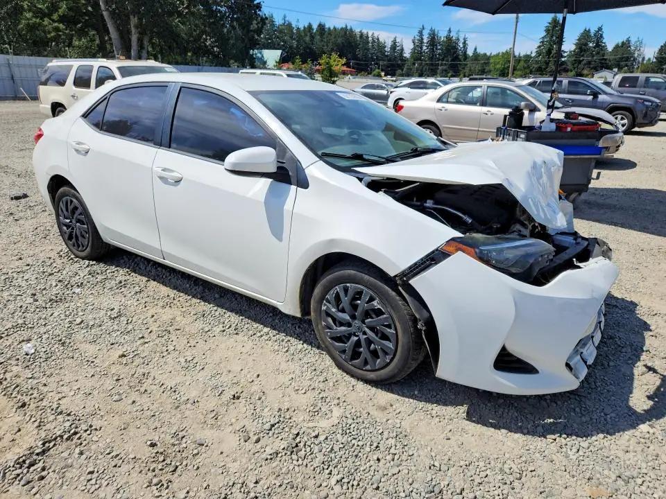 2019 TOYOTA COROLLA LE  