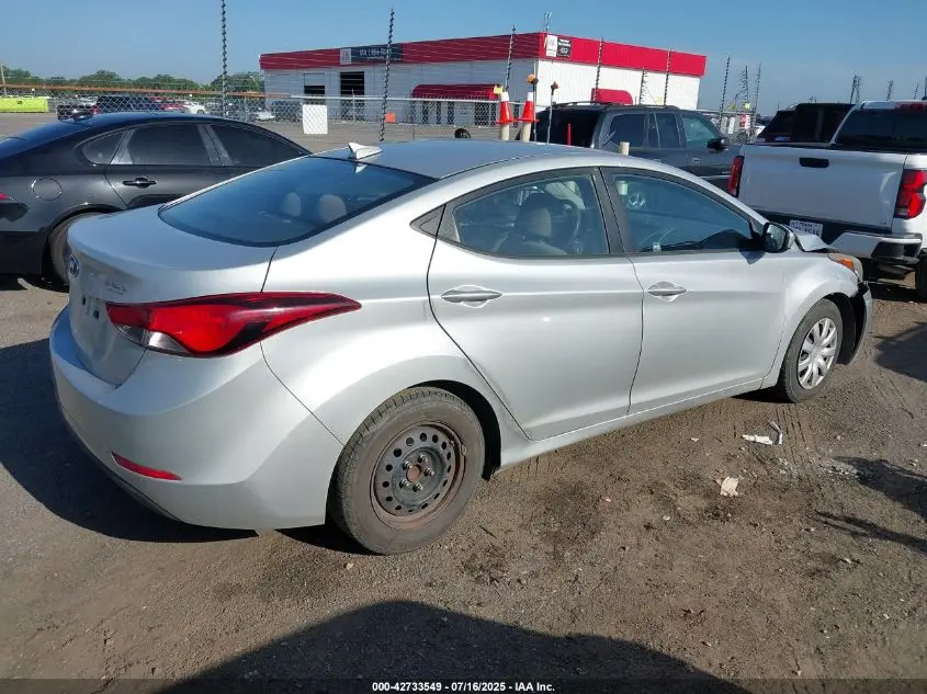 2016 HYUNDAI ELANTRA SE