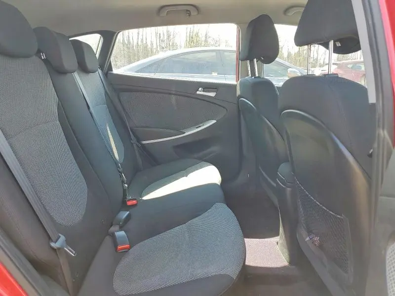 2014 HYUNDAI ACCENT GS  