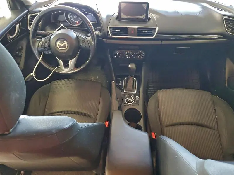 2015 MAZDA 3 TOURING  