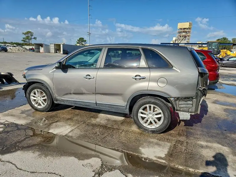 2014 KIA SORENTO LX  