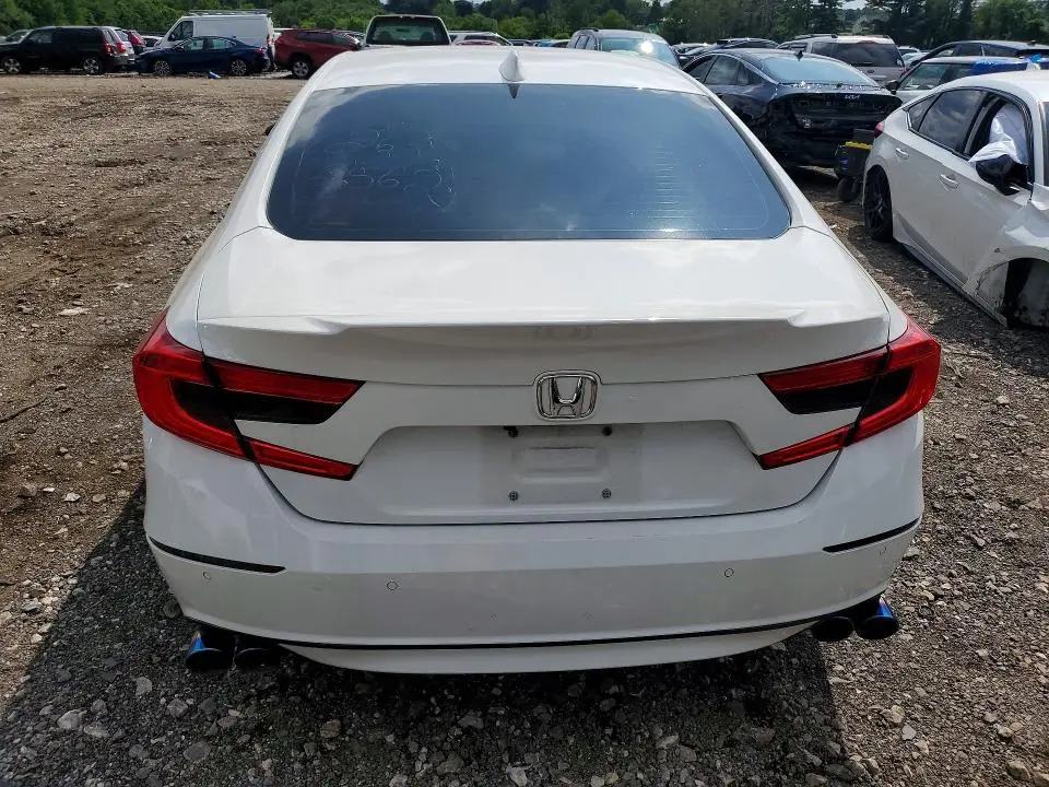 2019 HONDA ACCORD   