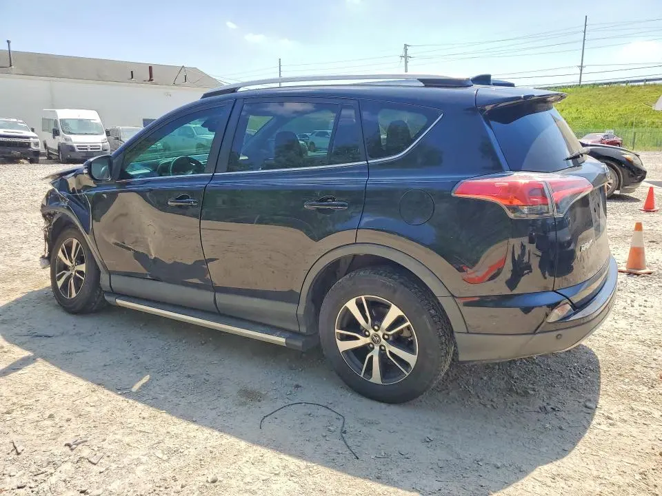 2017 TOYOTA RAV4 XLE  