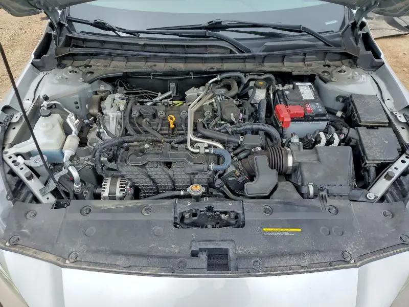 2023 NISSAN ALTIMA SR  